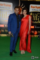 Celebs at IIFA Utsavam 2016